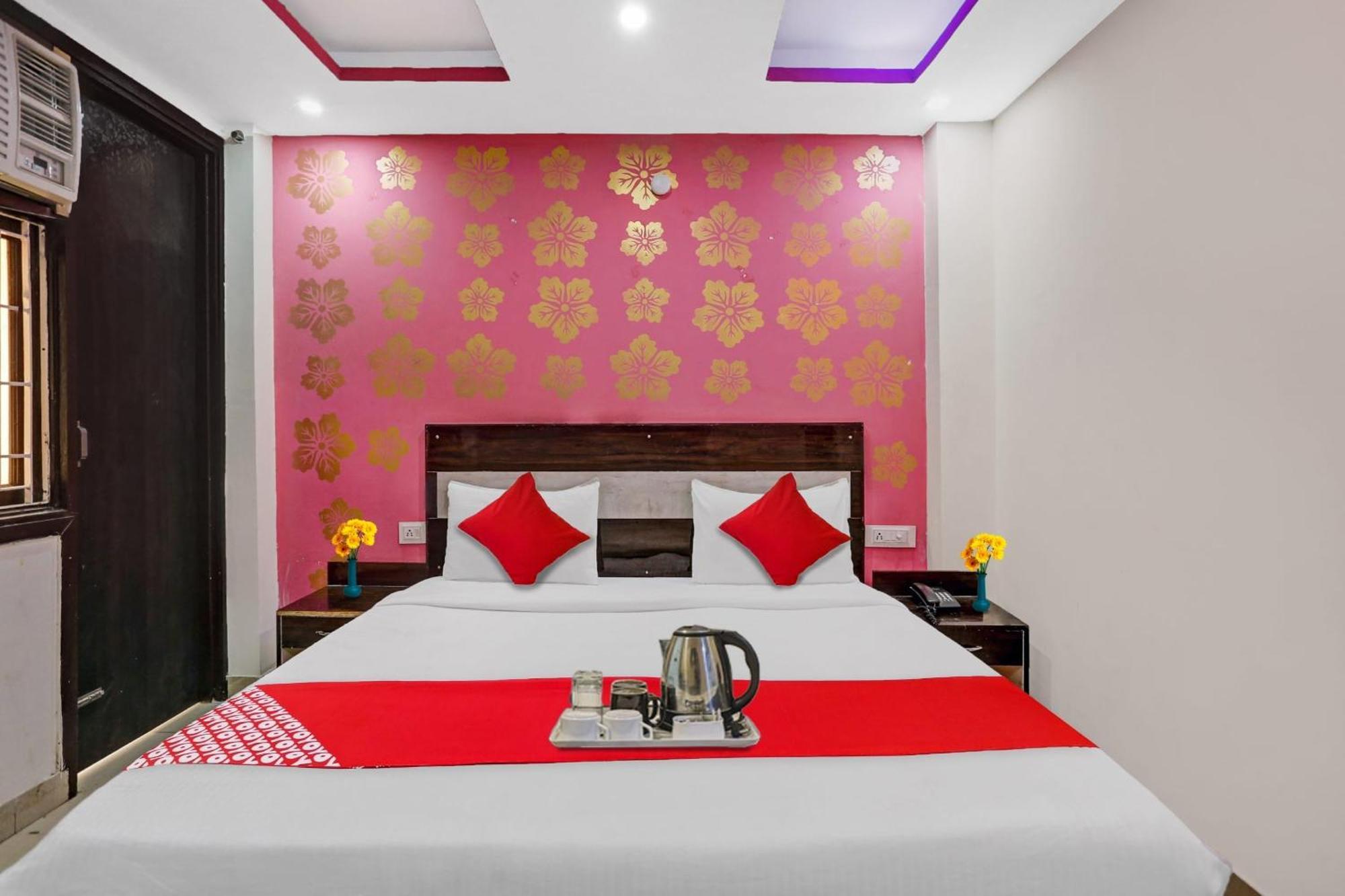 Hotel O Hotel Blue Orchid New Delhi Ngoại thất bức ảnh