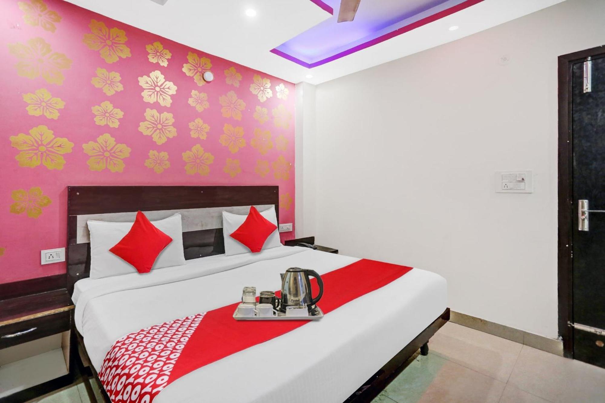 Hotel O Hotel Blue Orchid New Delhi Ngoại thất bức ảnh