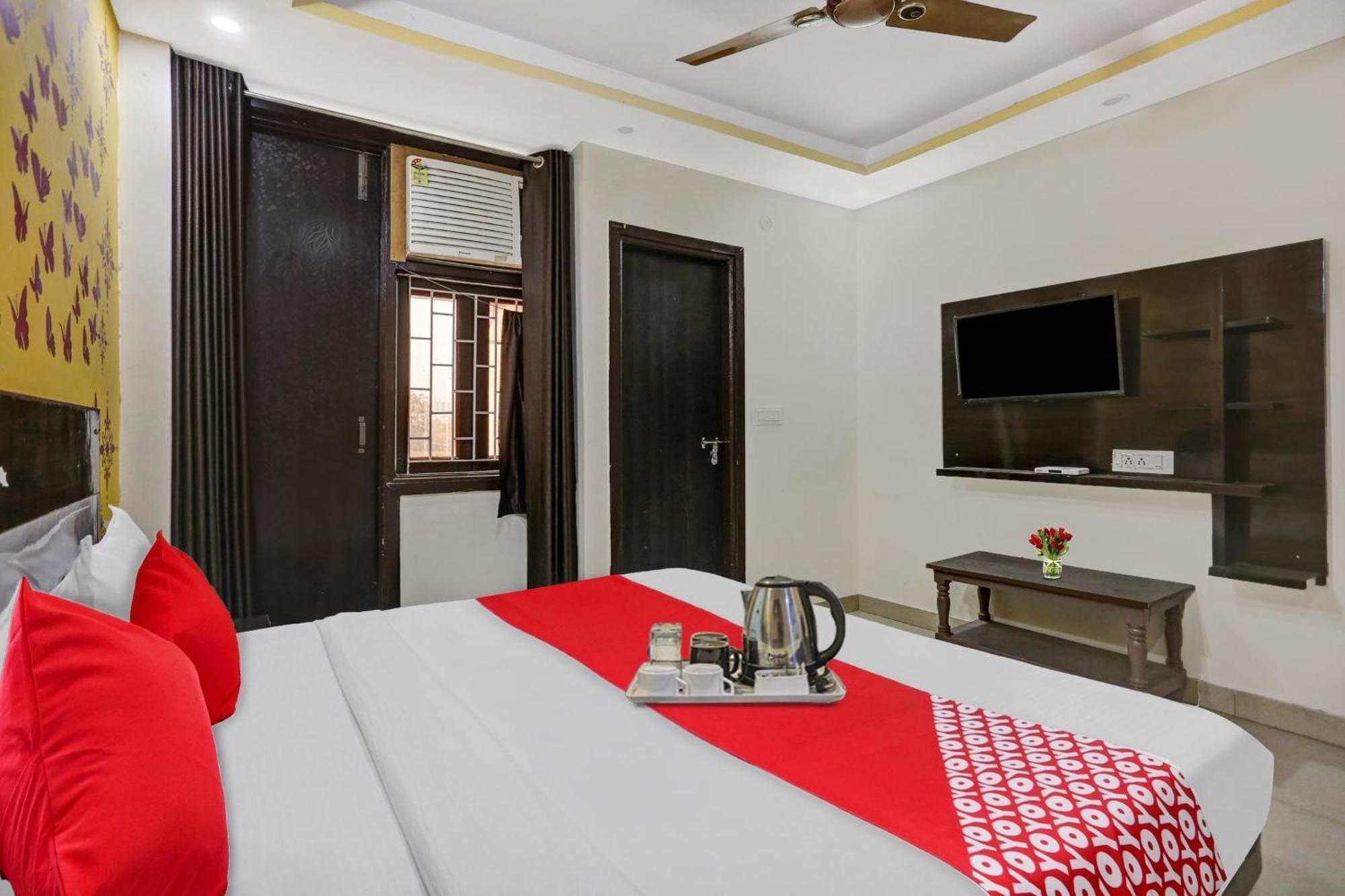 Hotel O Hotel Blue Orchid New Delhi Ngoại thất bức ảnh