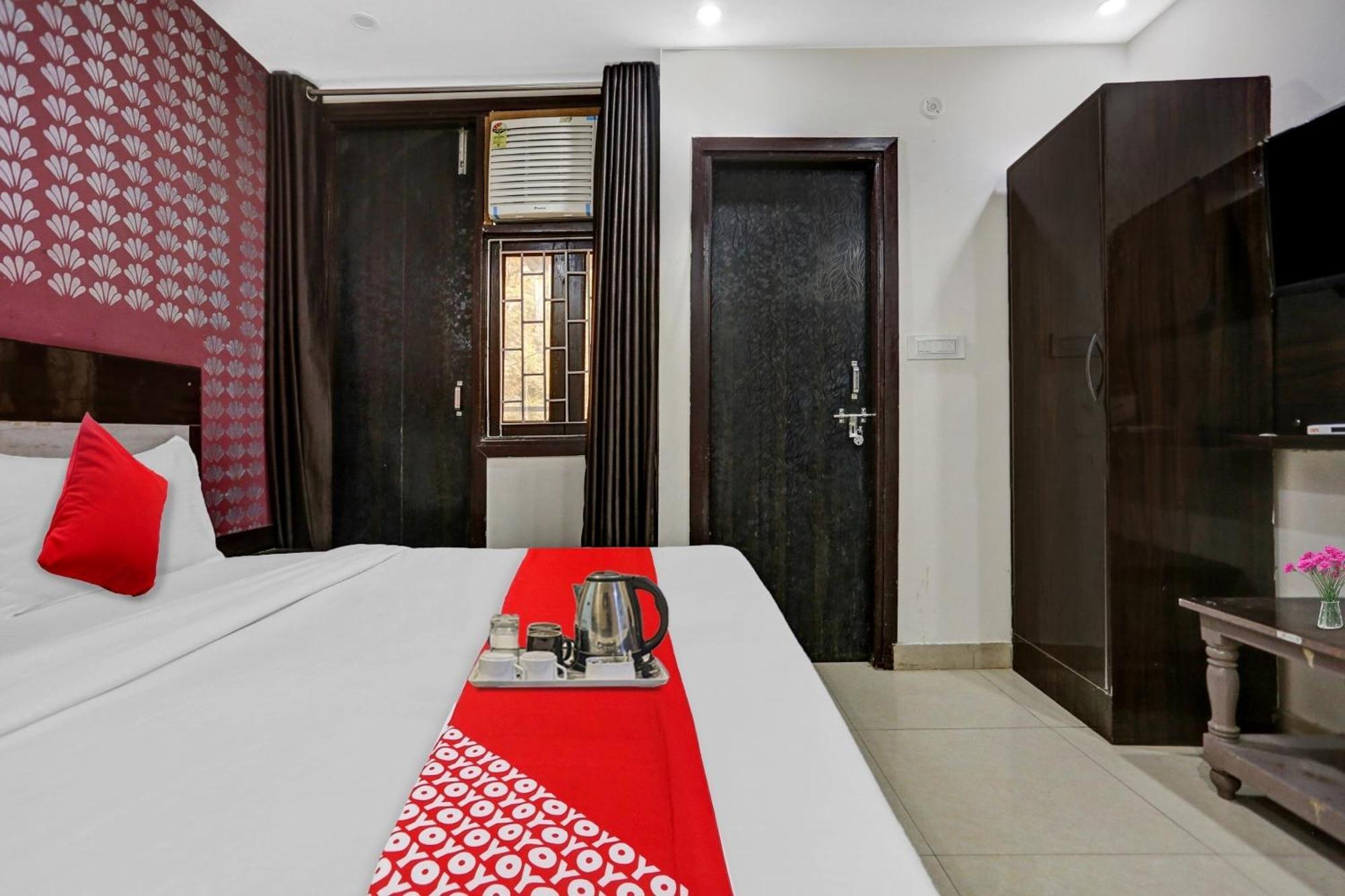 Hotel O Hotel Blue Orchid New Delhi Ngoại thất bức ảnh