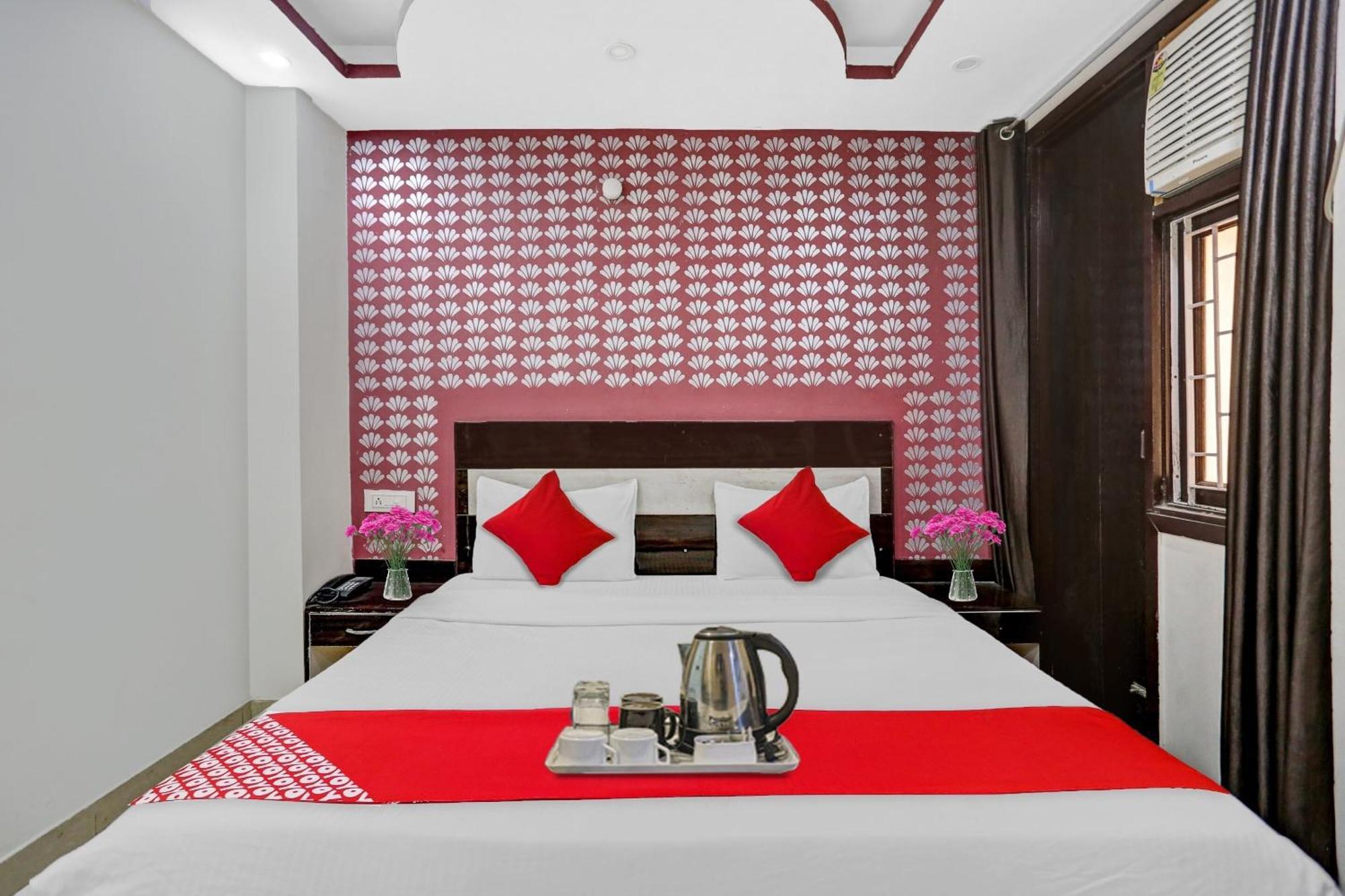 Hotel O Hotel Blue Orchid New Delhi Ngoại thất bức ảnh